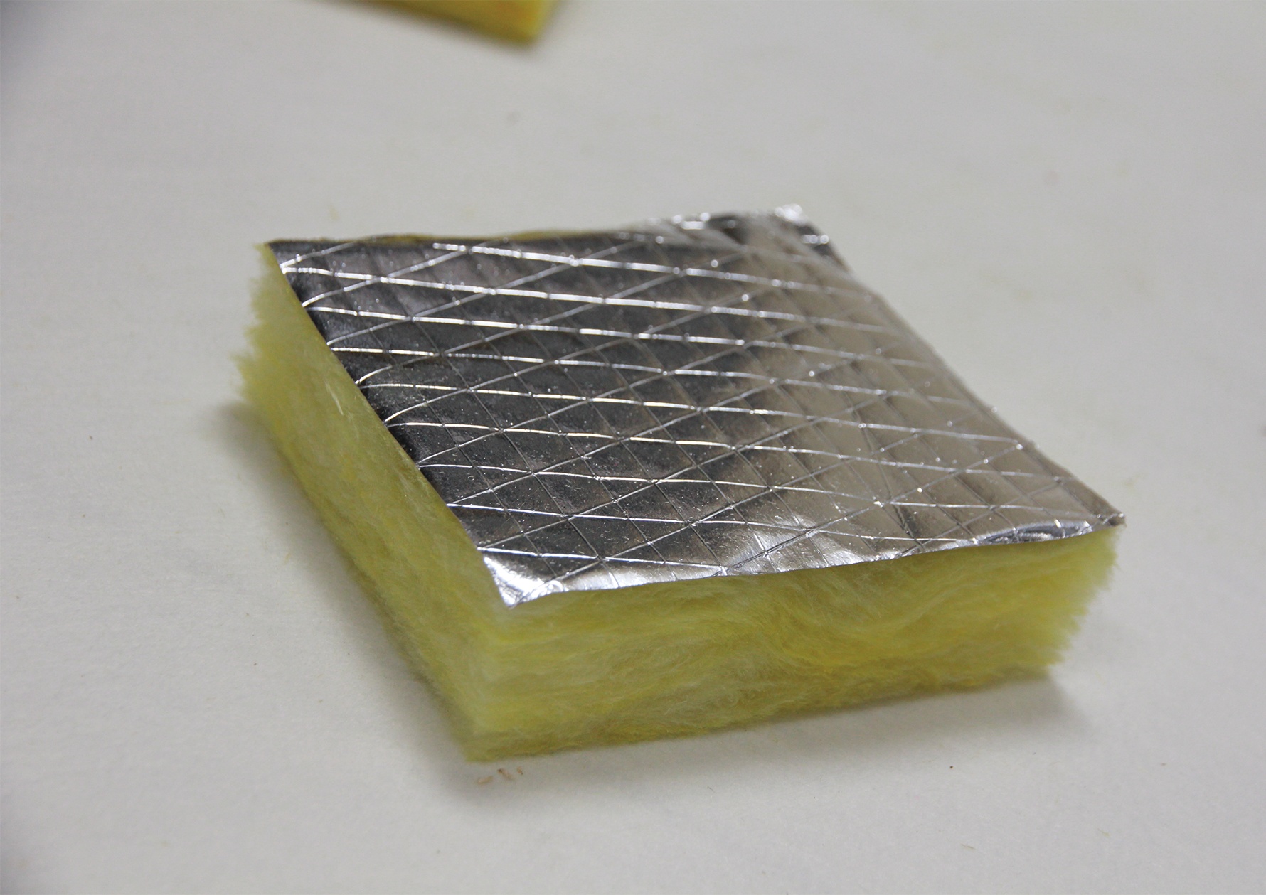Glasswool With Aluminium Foil Facing
